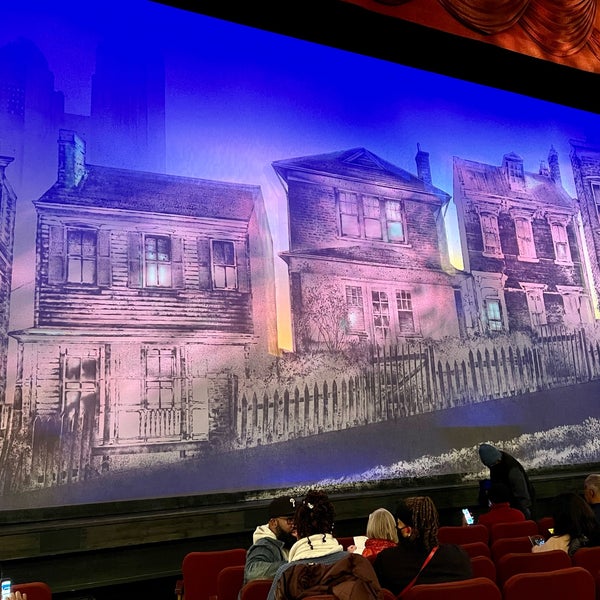 Foto tirada no(a) Barrymore Theatre por Michael M. em 1/18/2023