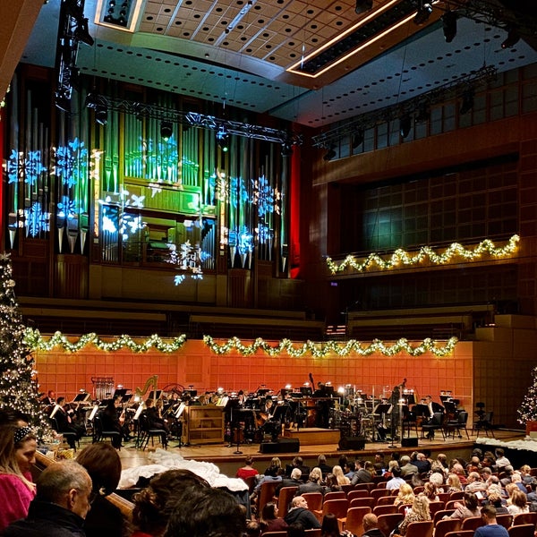 Das Foto wurde bei Morton H. Meyerson Symphony Center von Michael M. am 12/22/2019 aufgenommen