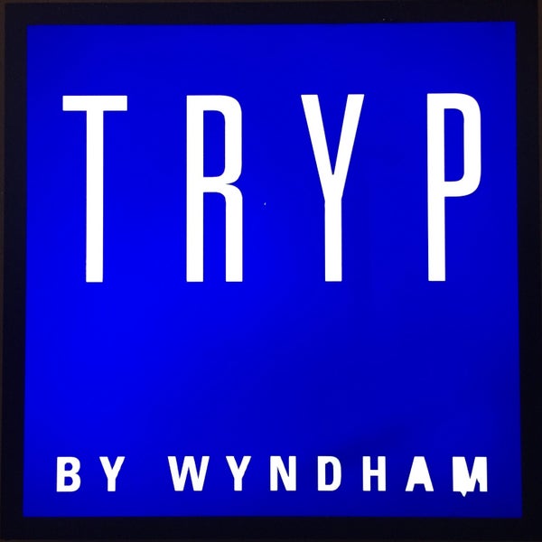 Foto diambil di TRYP By Wyndham Times Square South oleh Michael M. pada 2/25/2016