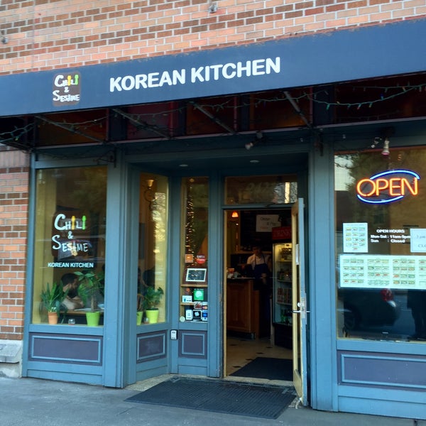 1/8/2016 tarihinde Michael M.ziyaretçi tarafından Chili &amp; Sesame Korean Kitchen'de çekilen fotoğraf