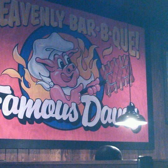 Photo taken at Famous Dave&#39;s by Linda B. on 4/1/2013