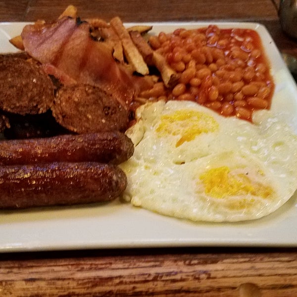 I was so excited That they had a full Irish breakfast on the menu! It was perfe t, and the first I'd had since last in Ireland.