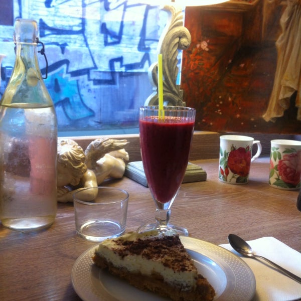 Photos At O The Divin Tea Room In Toulouse