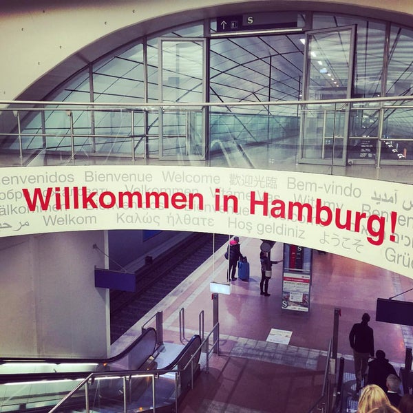 Foto tomada en Aeropuerto de Hamburgo Helmut Schmidt (HAM)  por Sebastian W. el 11/19/2015
