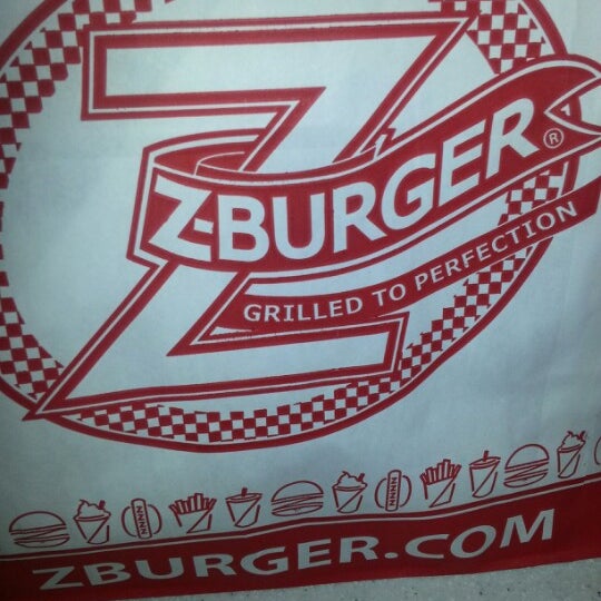 Photo taken at Z Burger by Ian G. on 1/14/2013