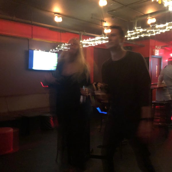 Foto scattata a Karaoke Cave da L.C= il 6/23/2018