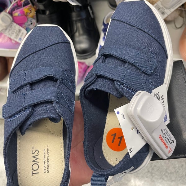 Ross Dress for Less Clothing Store in Southgate