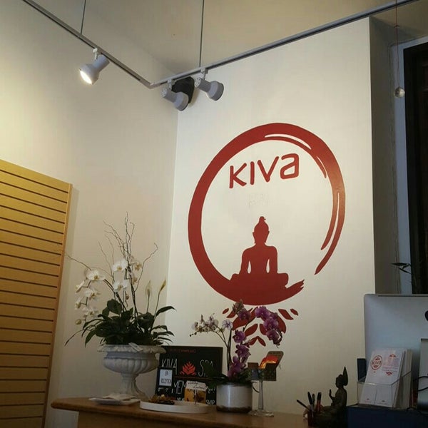 รูปภาพถ่ายที่ KIVA TEA | CAFE  | SPA โดย Andrian เมื่อ 5/8/2016