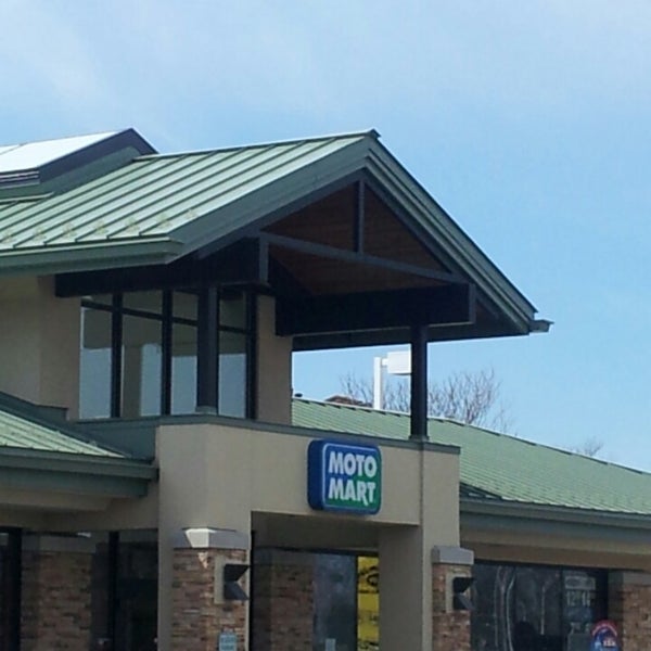 Motomart Springfield'de Yakıt İstasyonu