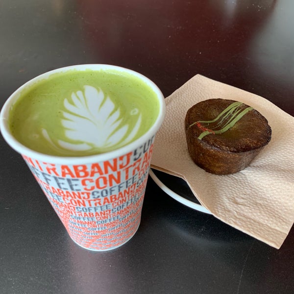 Foto tirada no(a) Contraband Coffeebar por ✩Cherie✩ em 3/19/2019