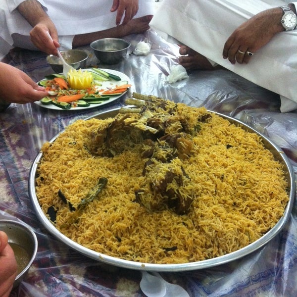 مطعم وليد للأكلات الشعبية Middle Eastern Restaurant In Riyadh
