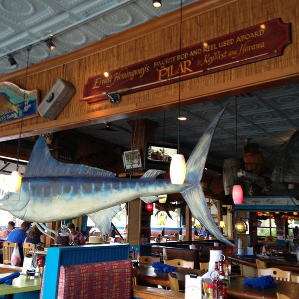 Das Foto wurde bei Noisy Oyster Seafood Restaurant von Leslie F. am 7/13/2013 aufgenommen