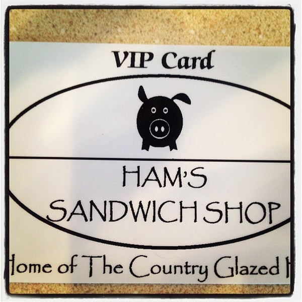 4/10/2013에 Melissa A.님이 Ham&#39;s Sandwich Shop에서 찍은 사진