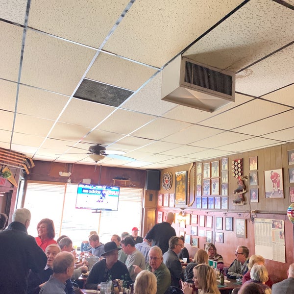 Marge's Bar Sports Bar en Grosse Pointe Park