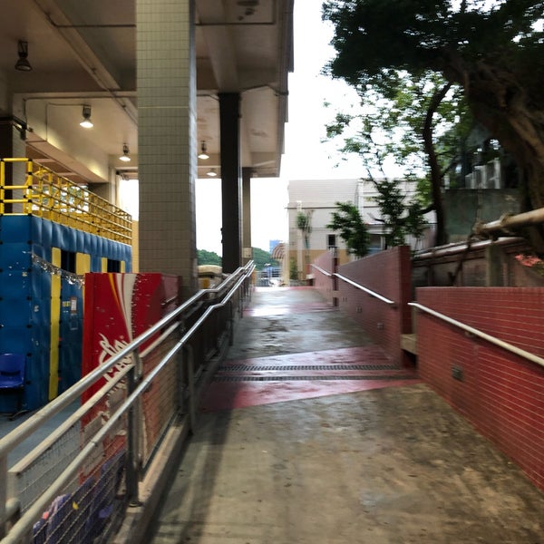 Photos A Ymca King S Park Centenary Centre 香港基督教青年會京士柏百週年紀念中心 Batiment A Yau Ma Tei