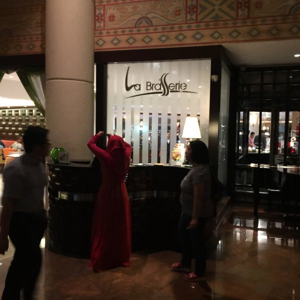 7/7/2015에 JK님이 La Brasserie Restaurant에서 찍은 사진