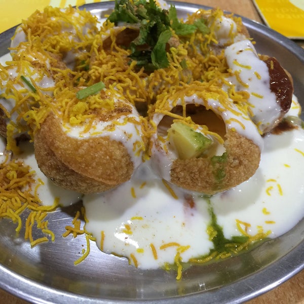 Снимок сделан в Branto Indian Vegetarian Restaurant пользователем JK 8/5/2015