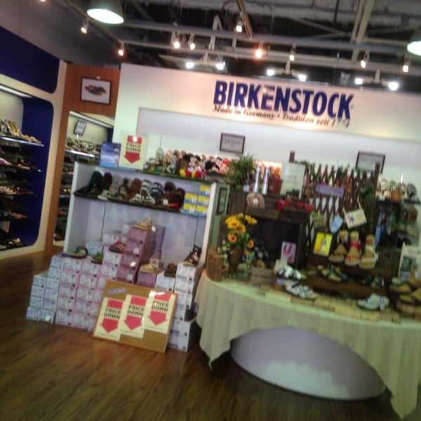 Birkenstock ビルケンシュトック りんくうプレミアムアウトレット 泉佐野市 大阪府 Birkenstock ビルケンシュトック りんくうプレミアムアウトレット 泉佐野市 大阪府