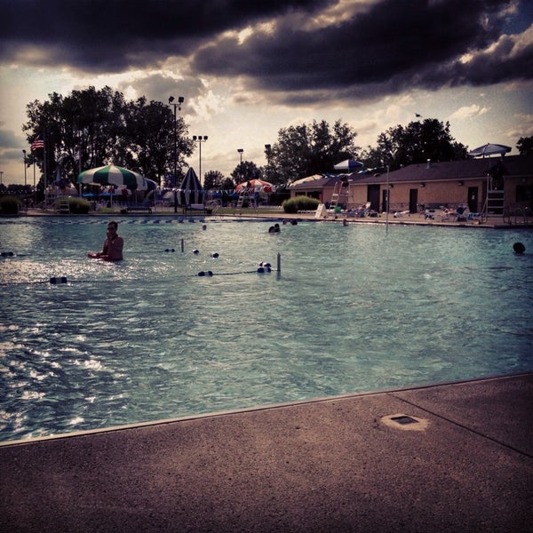 Hilliard Family Aquatic Center Swimming Pool