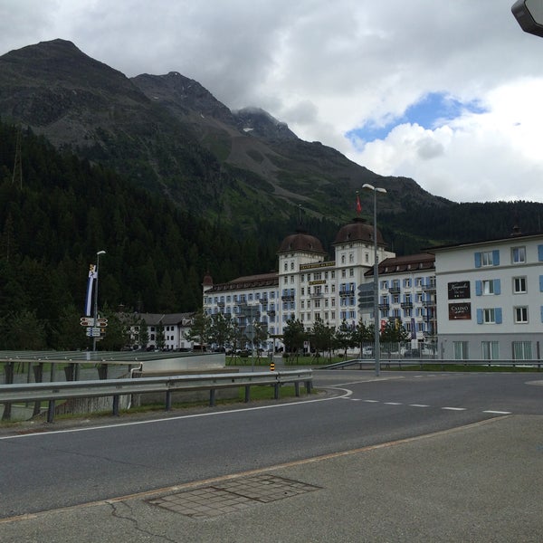 7/25/2016 tarihinde Zazoo .ziyaretçi tarafından Kempinski Grand Hotel des Bains'de çekilen fotoğraf