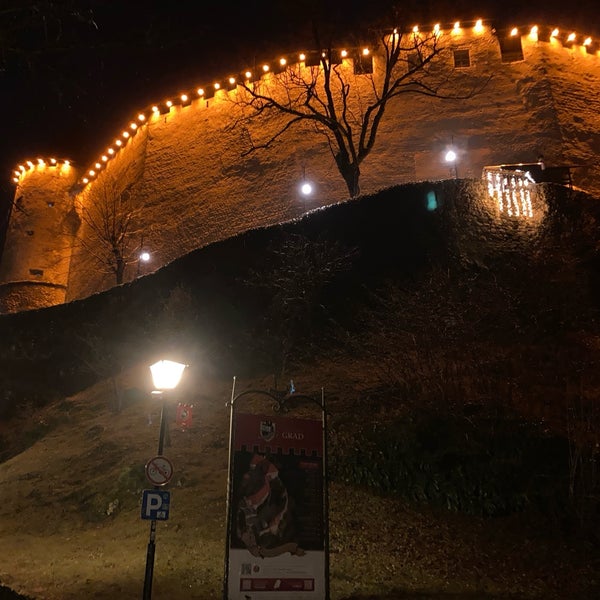 Foto scattata a Blejski Grad | Bled Castle da Yi C. il 1/17/2024