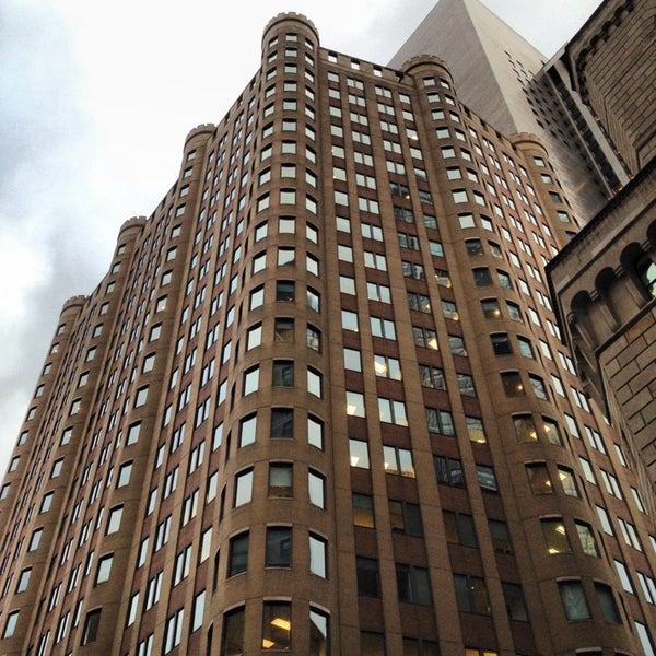 1/7/2014 tarihinde Anton B.ziyaretçi tarafından Holiday Inn New York City - Wall Street'de çekilen fotoğraf
