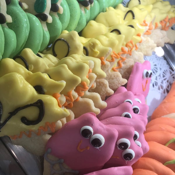 Gateaux Specialty Cakes Pastries Bakery In Denver Gateaux Specialty Cakes Pastries Bakery In Denver