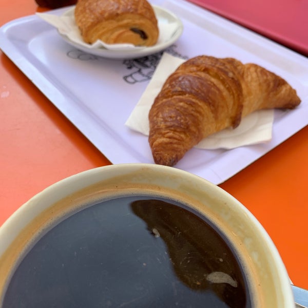 Foto diambil di Boréal Coffee Shop oleh Lasse H. pada 9/14/2019