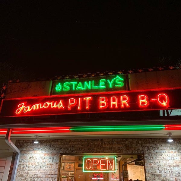 Photo taken at Stanley&#39;s Famous Pit Barbecue by Lasse H. on 3/6/2019