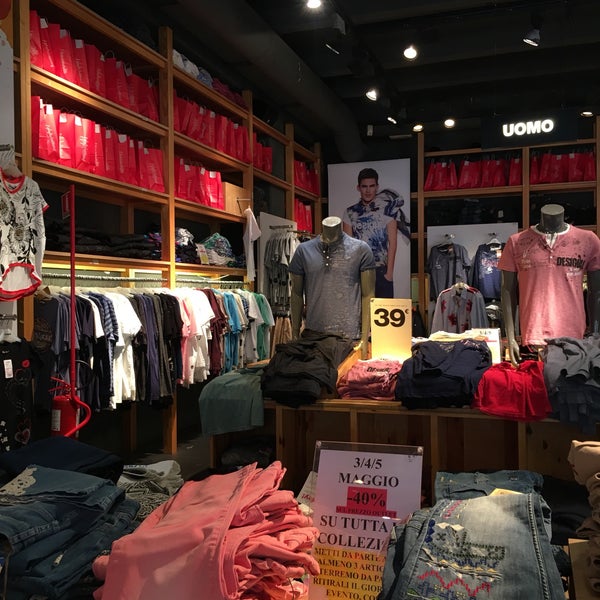 Desigual - Clothing Store