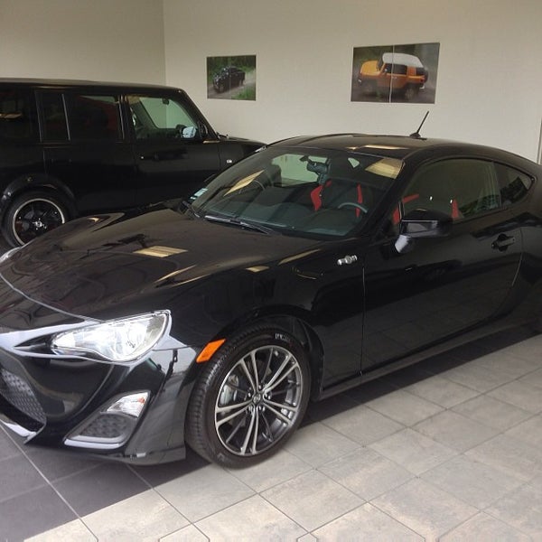 AutoNation Toyota Cerritos Cerritos, CA