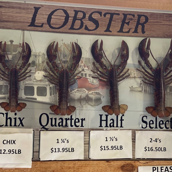 Photo taken at New England Lobster Market &amp; Eatery by David L. on 11/18/2023