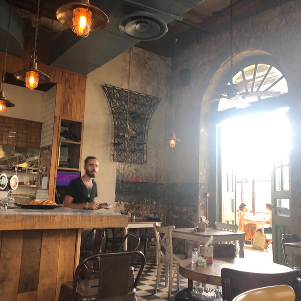 Hamiznon Kitchen Station (המזנון) (Now Closed) Emek Refaim שלם