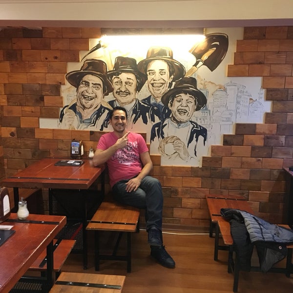 11/20/2018にDOĞANがWanted Saloon &amp; Pizzaで撮った写真