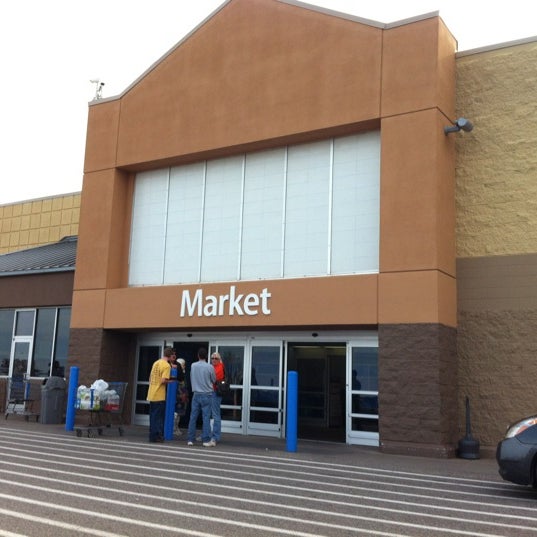 Photos à Walmart Supercenter Grande surface à Brockton Corners