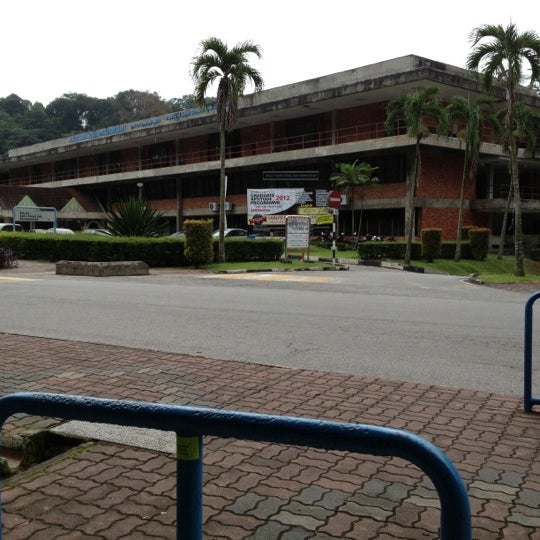 fakulti sains sosial ukm