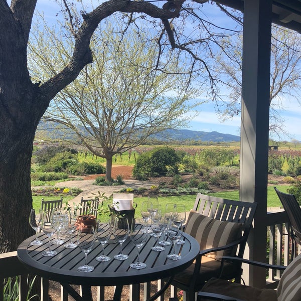 Foto tomada en Frog&#39;s Leap Winery  por Lily el 3/29/2018