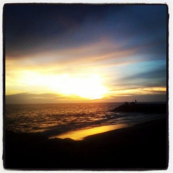 Photos At Pantai Pasir Jambak Padang 31 Visitors