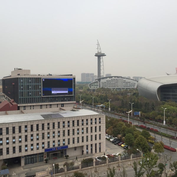 Foto tomada en Renaissance Nanjing Olympic Centre Hotel  por Michiel v. el 3/30/2016