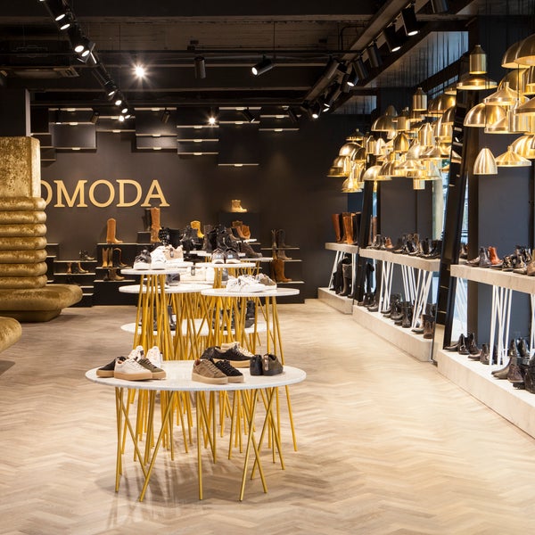 Photos at Omoda Schoenen Rotterdam Now Closed Cool Rotterdam