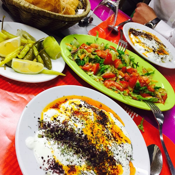Kuzen Ev Yemekleri Türk Ev Yemekleri Restoranı