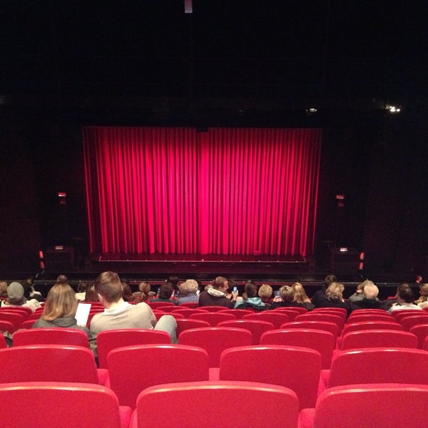 Theater 11