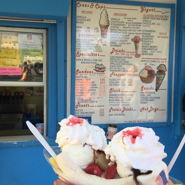 Banana Boat Ice Cream Parlor in Crescent Beach