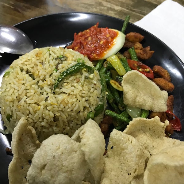 Restoran Periuk Belanga Kelana Jaya Malay Restaurant in Kelana Jaya