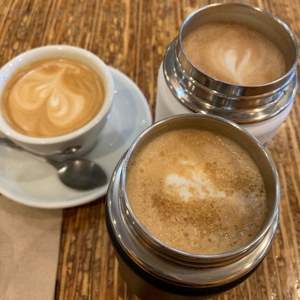 1/1/2019 tarihinde Robert K.ziyaretçi tarafından Klatch Coffee - San Dimas'de çekilen fotoğraf