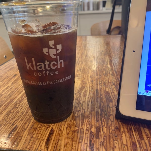 Снимок сделан в Klatch Coffee - San Dimas пользователем Robert K. 6/19/2019