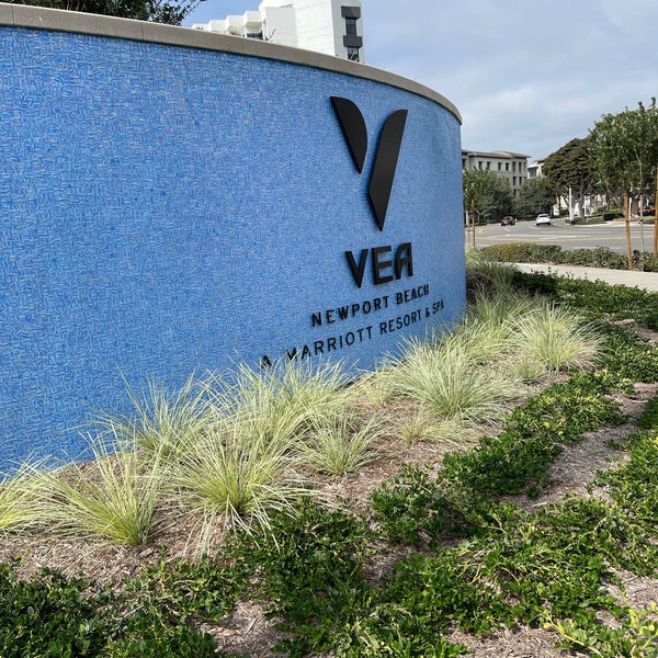 Photo taken at VEA Newport Beach, a Marriott Resort &amp; Spa by Julie B. on 10/10/2022