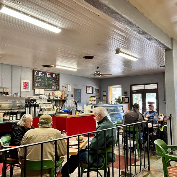 Gathering Grounds coffee shop 3 tips from 159 visitors