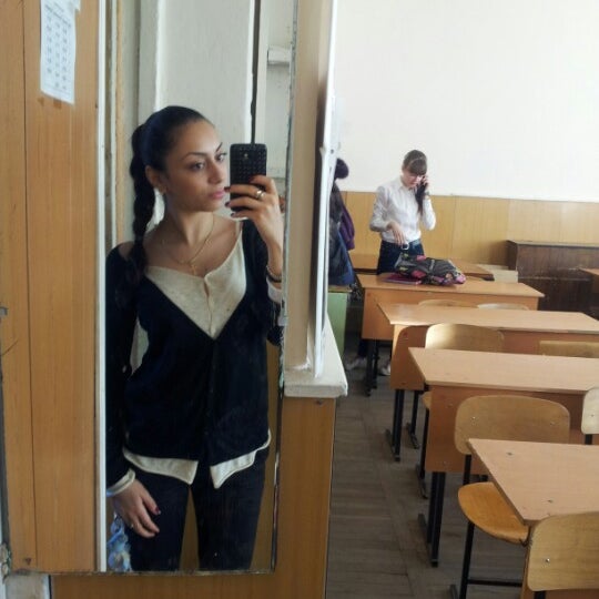 Презентация солженицын жизнь и творчество 11 класс. Дом солженицына в ростове на дону. Московский институт философии литературы и истории мифли. Жирновск в 70-е годы. Дом солженицына в ростове на дону.