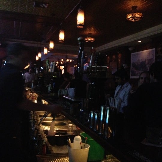 11/18/2012 tarihinde Dkurtinziyaretçi tarafından Ryan Maguire&#39;s Ale House'de çekilen fotoğraf